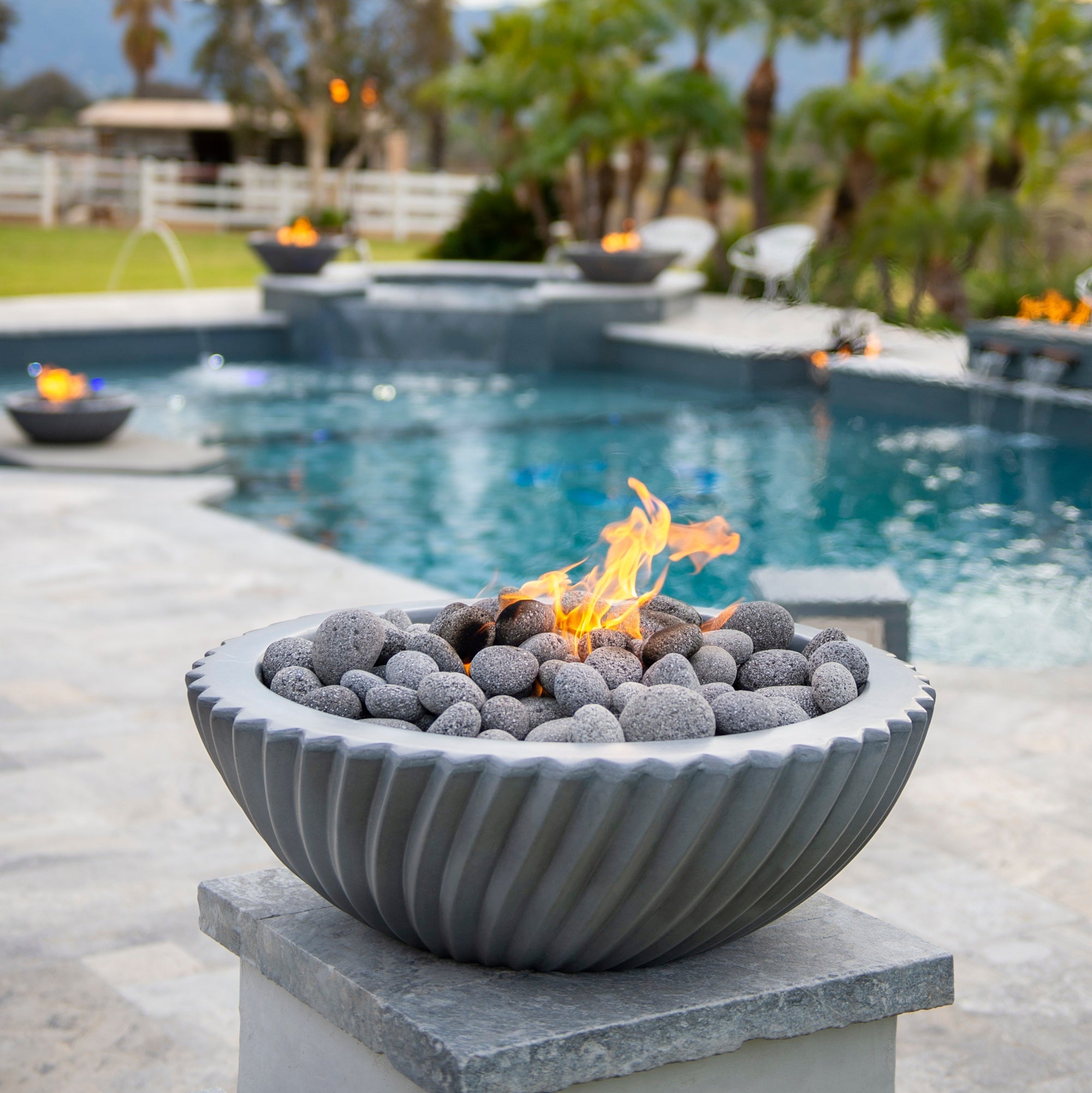 Round Fire Pit Tables