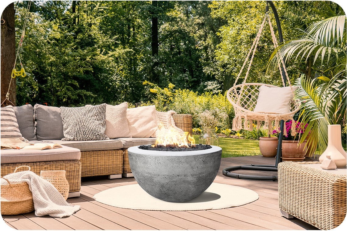 Lifestyle Image of the Moderno 3 Concrete Fire Bowl