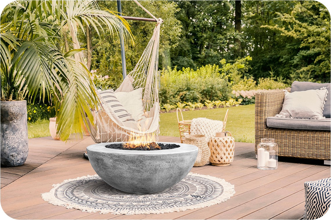 Lifestyle Image of the Moderno 5 Concrete Fire Bowl